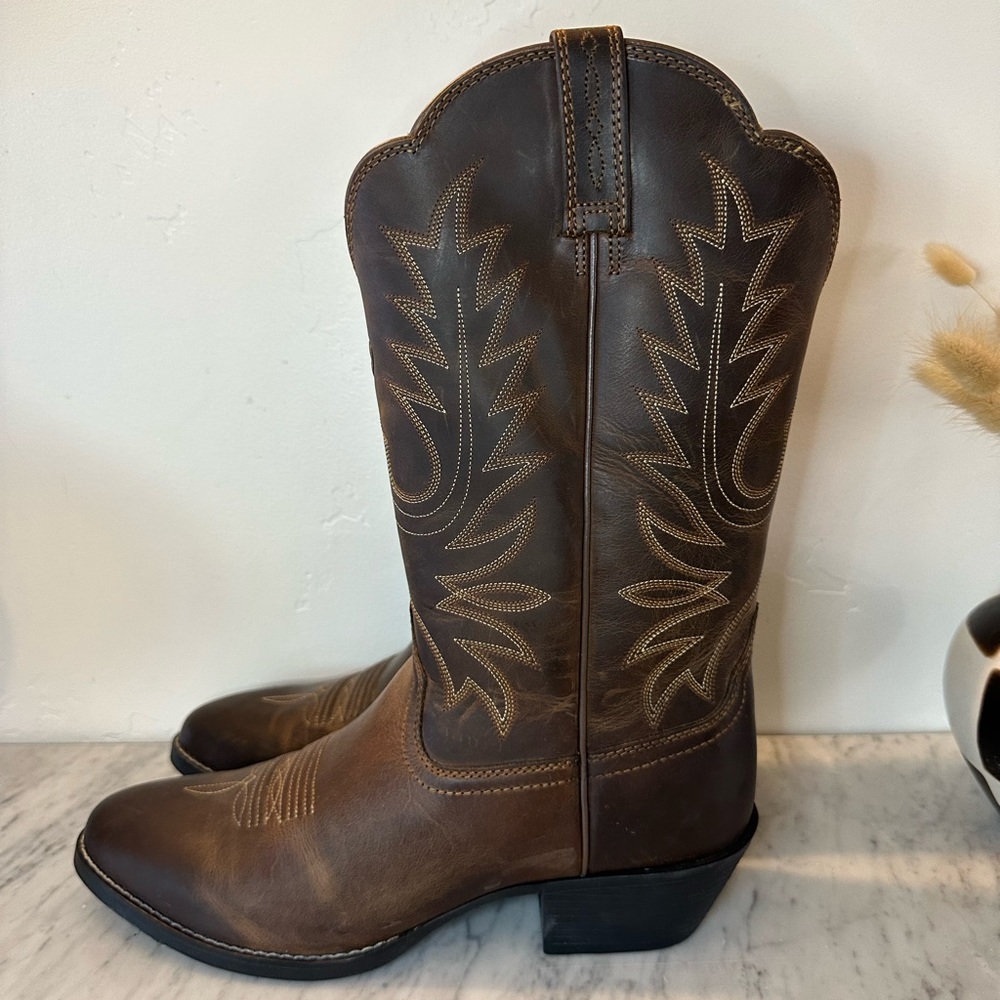 Ariat cowboy boots size 9 *new*